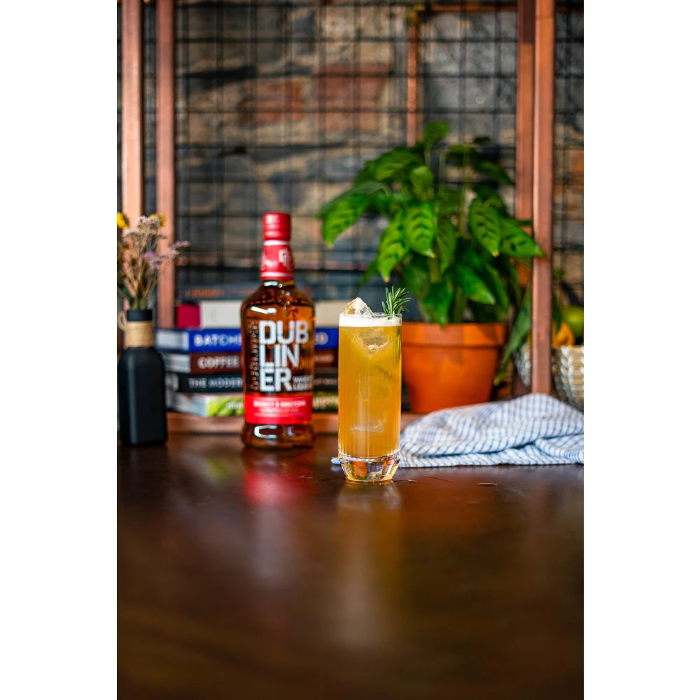 Dubliner - Whiskey & Honeycomb 1l Dubliner Whiskey & Honeycomb 1l - Image 5