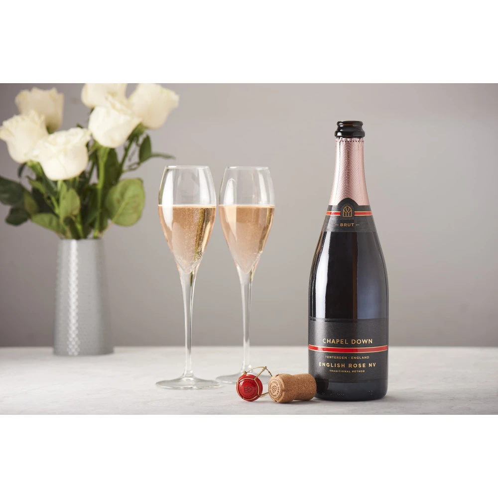 Chapel Down - English Sparkling Rose 75cl Chapel Down English Sparkling Rose 75cl - Image 3