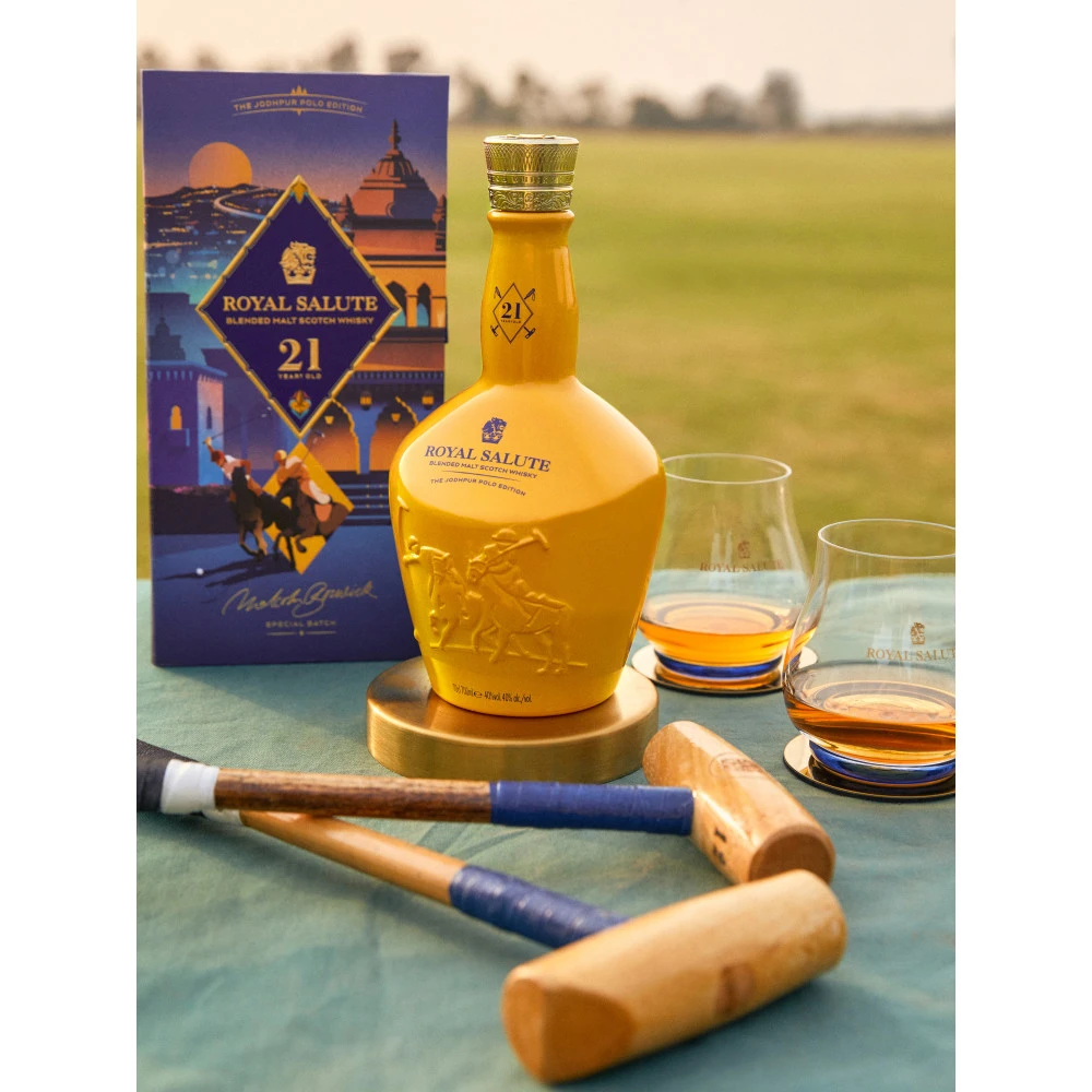 Royal Salute - 21 Year-old Polo 5 Jodhpur Limited Edition 70cl Royal Salute 21 Year-old Polo 5 Jodhpur Limited Edition 70cl - Image 2